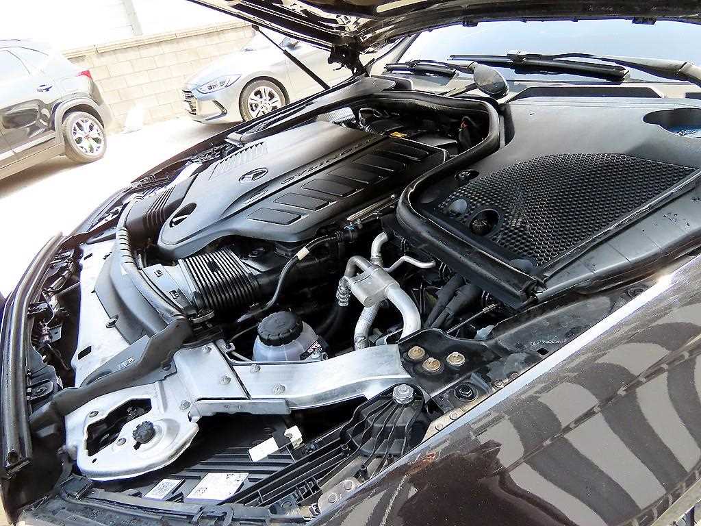 Mercedes Benz E class 2021 Negro - Importación desde Corea - HF Imports Iquique - Foto 19