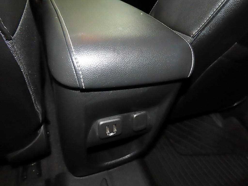 Chevrolet ?Colorado 2020 Negro - Importación desde Corea - HF Imports Iquique - Foto 17