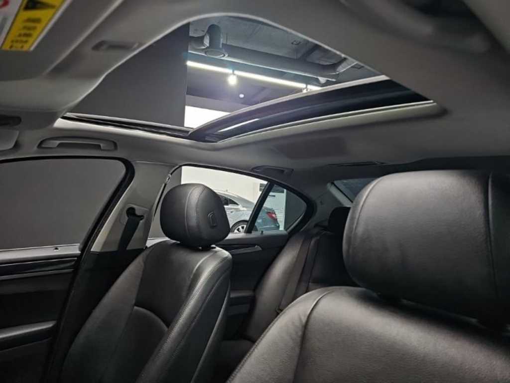 BMW 5 Series - Vista 12