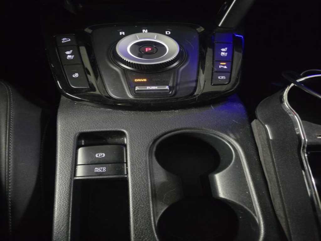 KIA Seltos - Vista 10