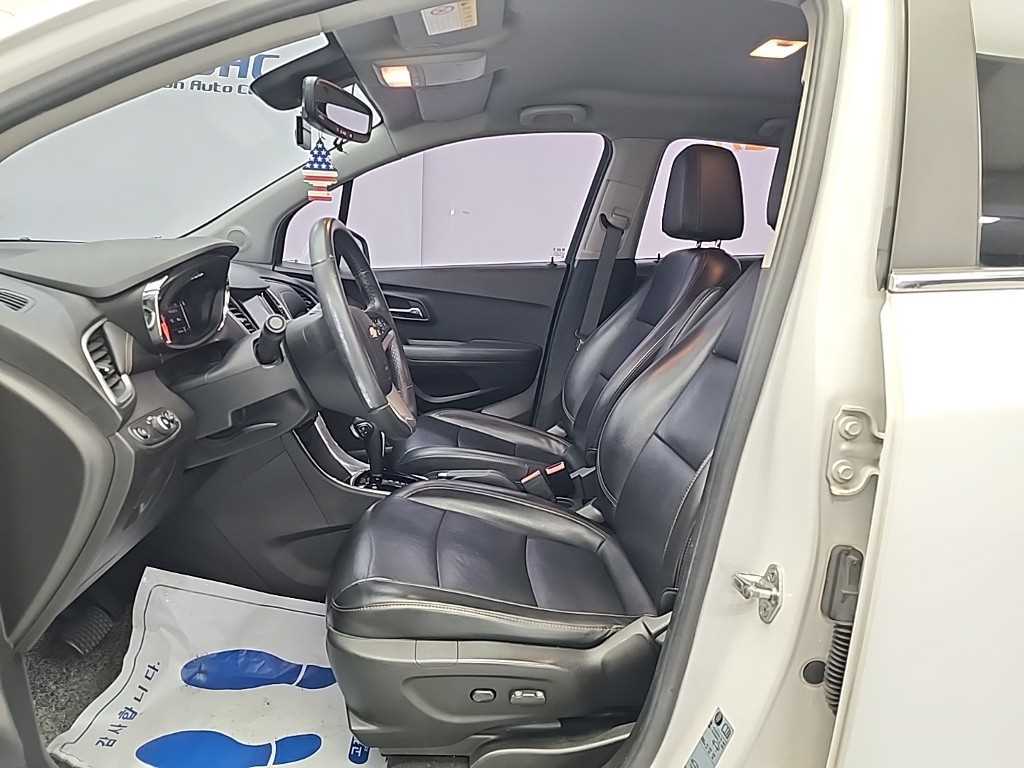 Chevrolet Trax - Vista 11