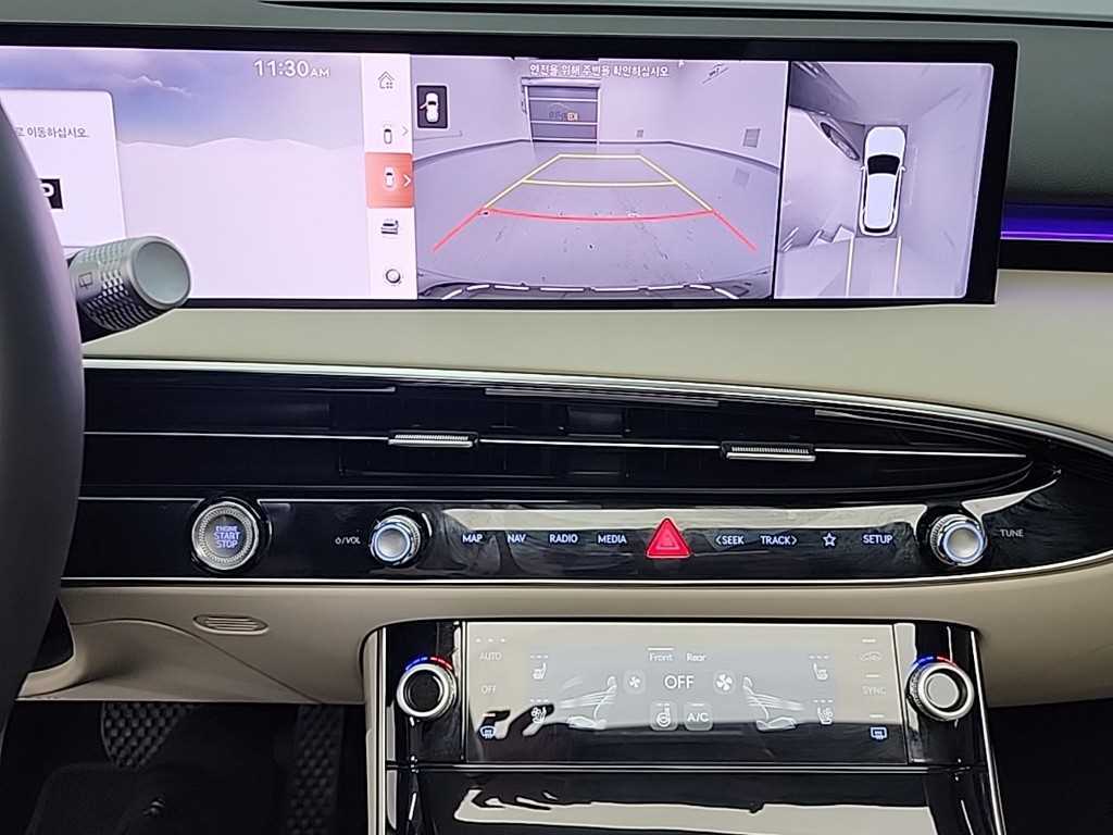 Genesis GV70 - Vista 10