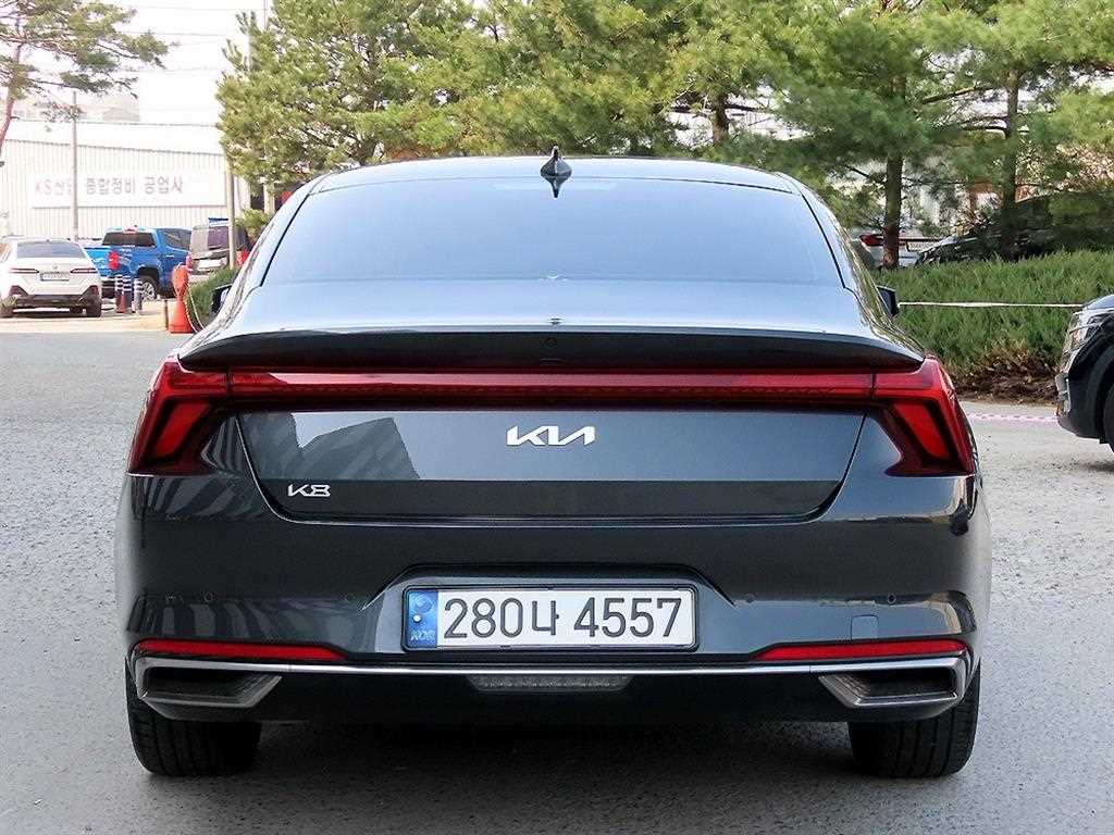 KIA K8 - Vista 4