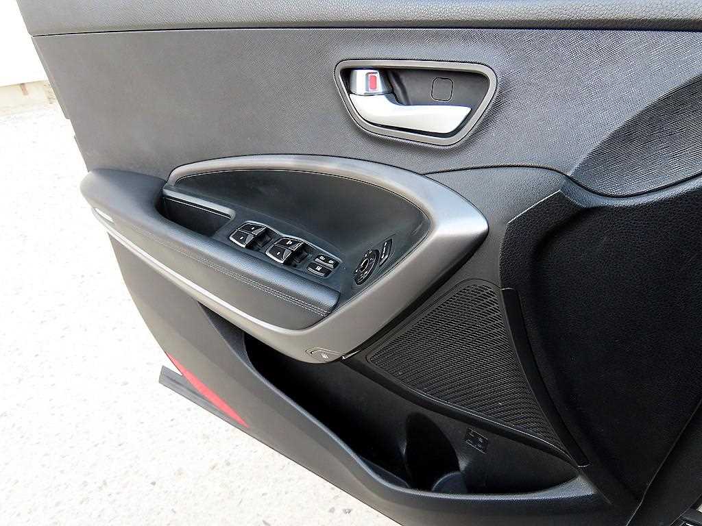 HYUNDAI Santa Fe - Vista 11