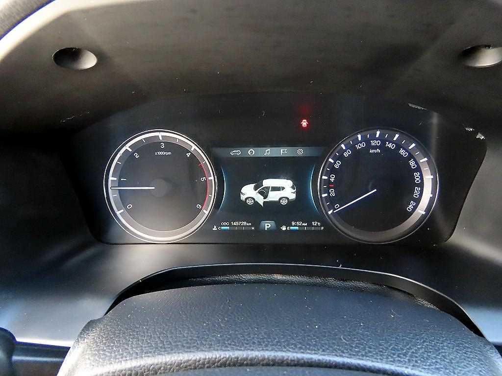 Ssangyong Rexton - Vista 9