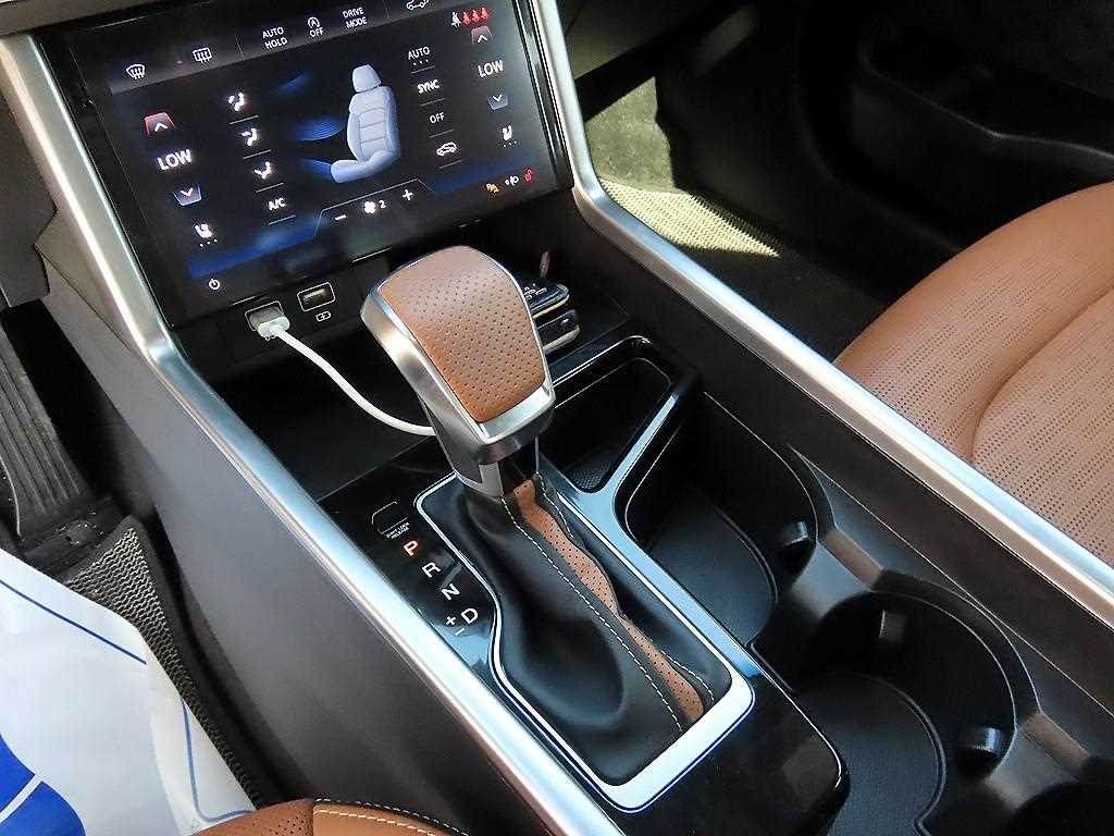 Ssangyong Torres - Vista 10