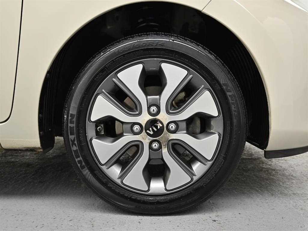 KIA Morning - Vista 5