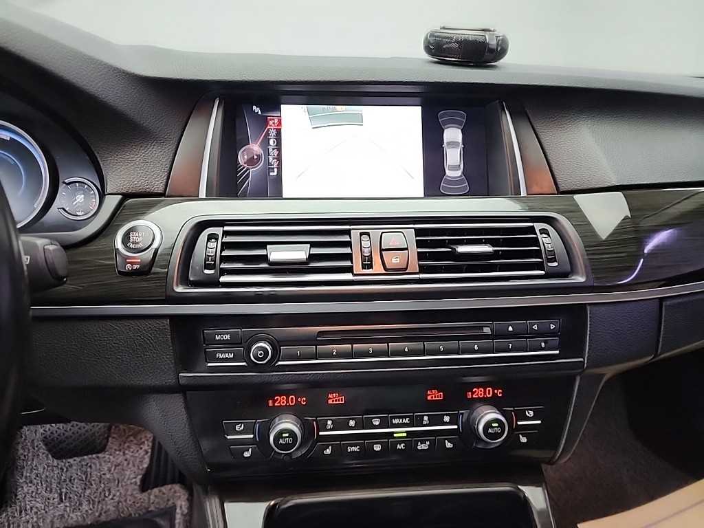 BMW 5 Series - Vista 10