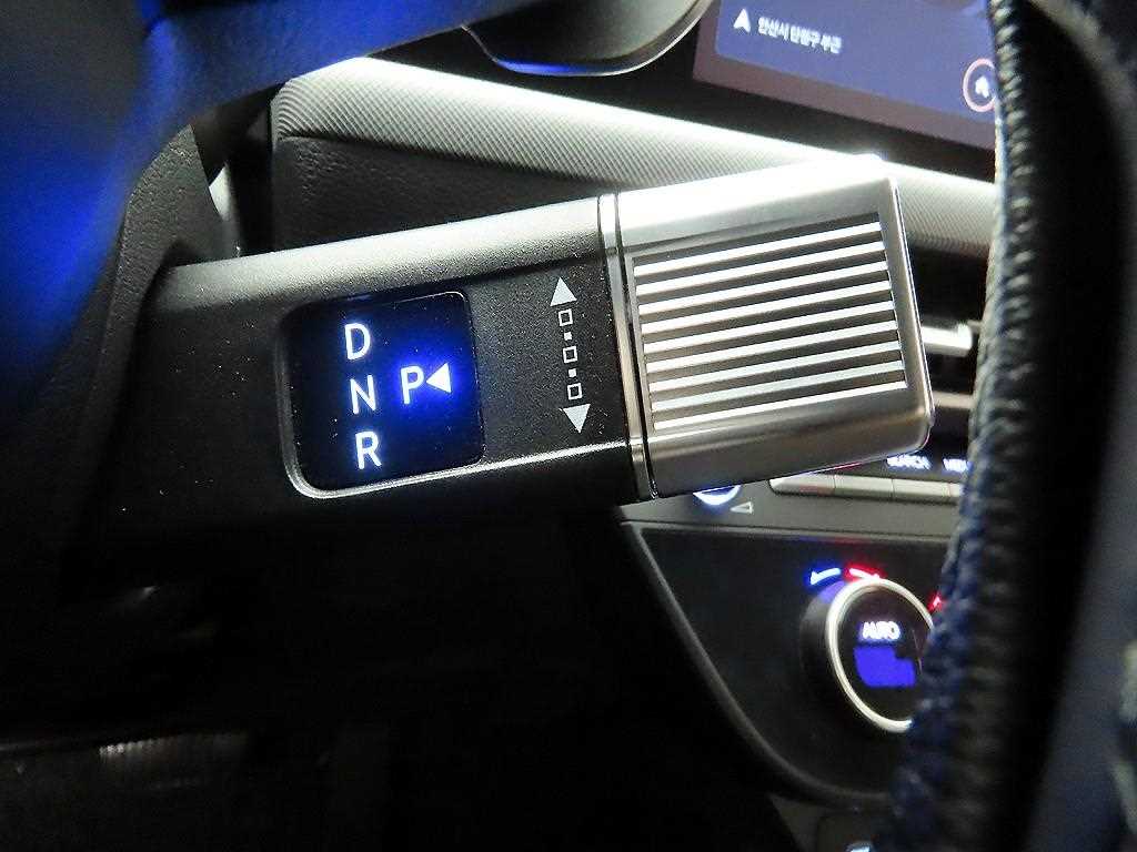 HYUNDAI Sonata - Vista 10