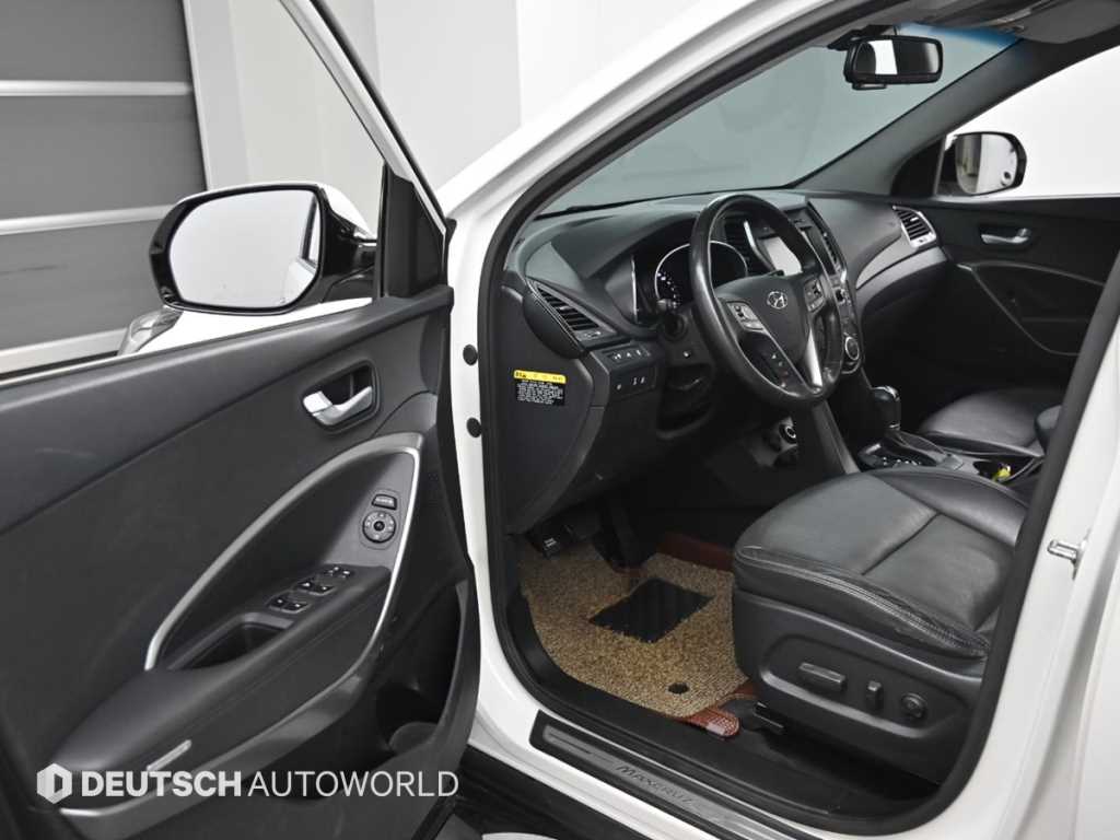 HYUNDAI Maxcruz - Vista 11