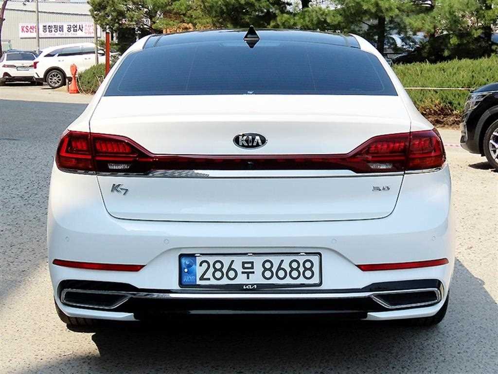 KIA K7 - Vista 4