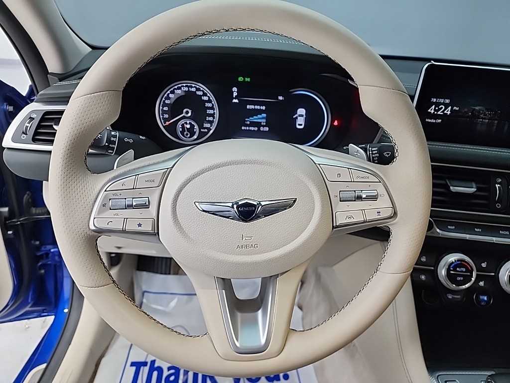 Genesis G70 - Vista 9