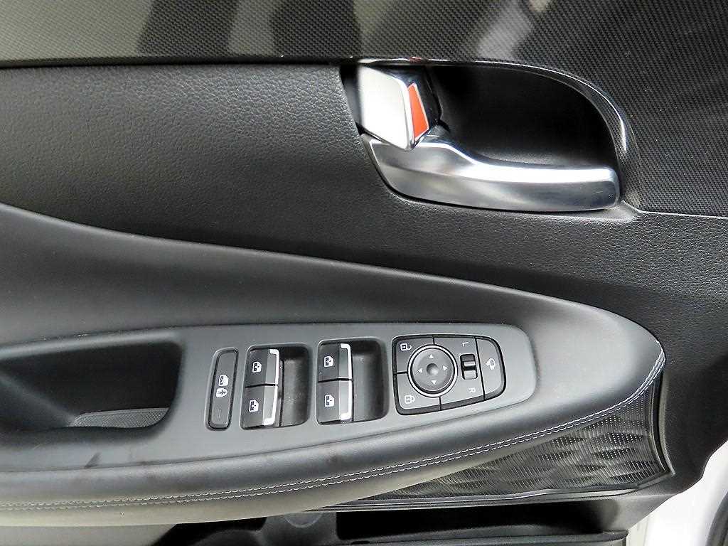 HYUNDAI Santa Fe - Vista 11