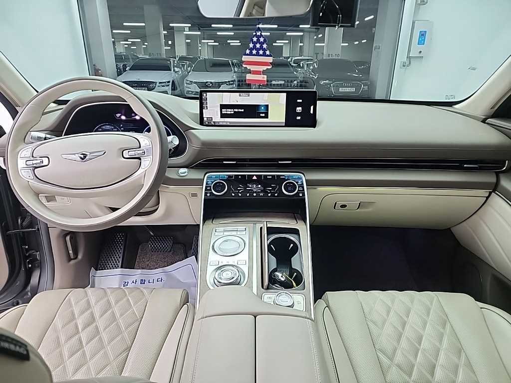 Genesis GV80 - Vista 7