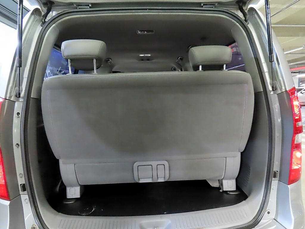 HYUNDAI Starex 2012 Plateado - Importación desde Corea - HF Imports Iquique - Foto 16