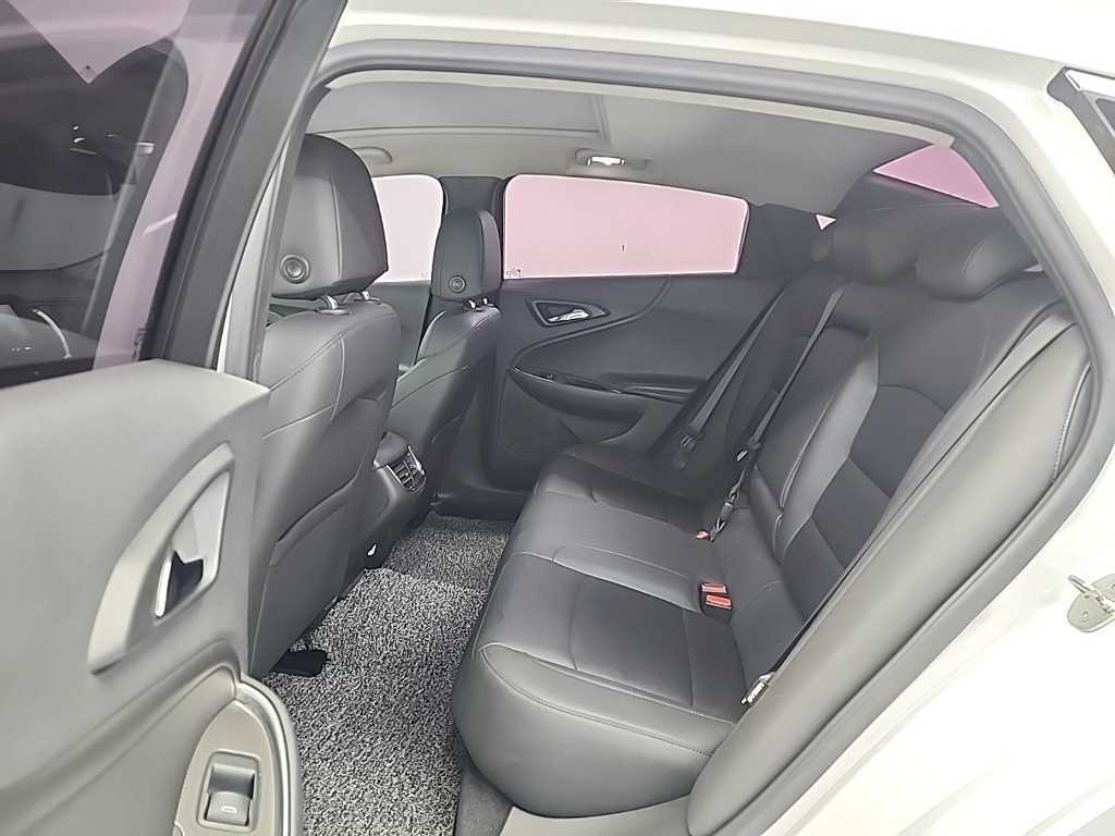 Chevrolet Malibu - Vista 12