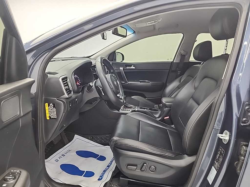 KIA Sportage - Vista 11