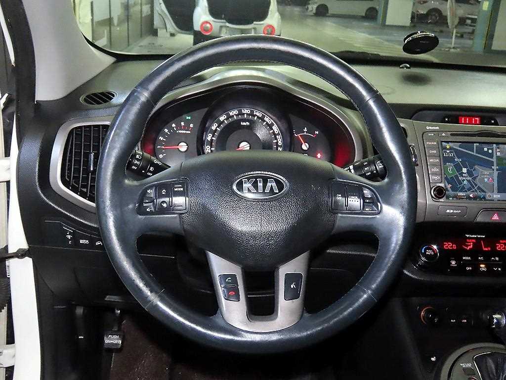KIA Sportage - Vista 8
