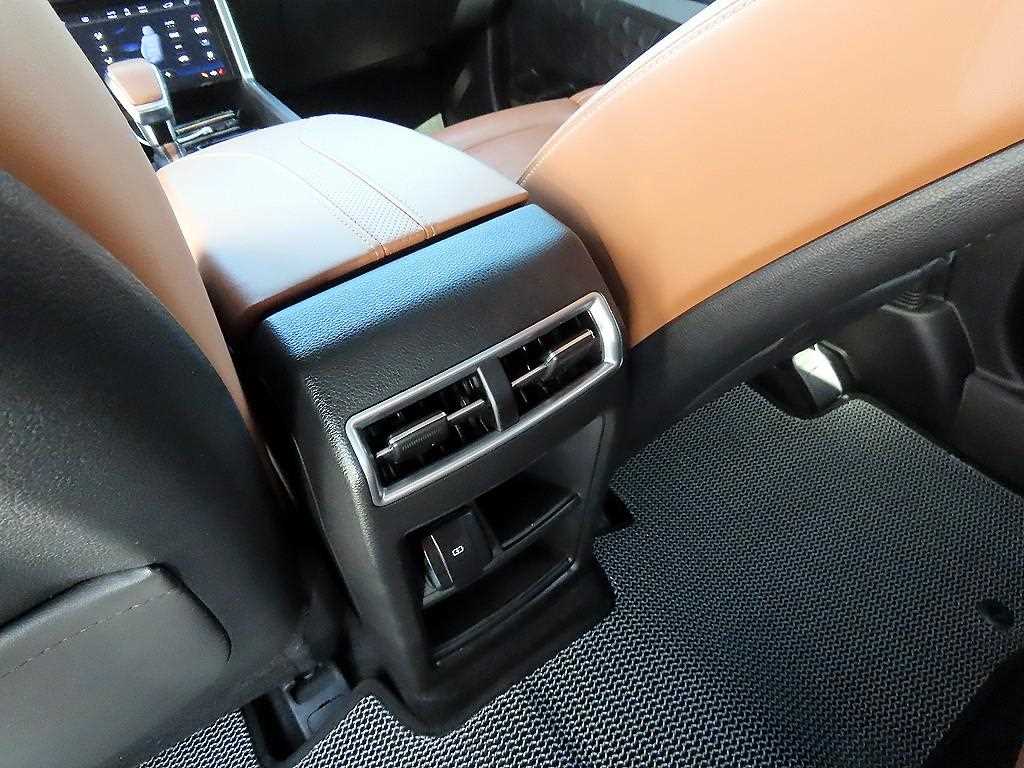 Ssangyong Torres 2023 Verde - Importación desde Corea - HF Imports Iquique - Foto 15