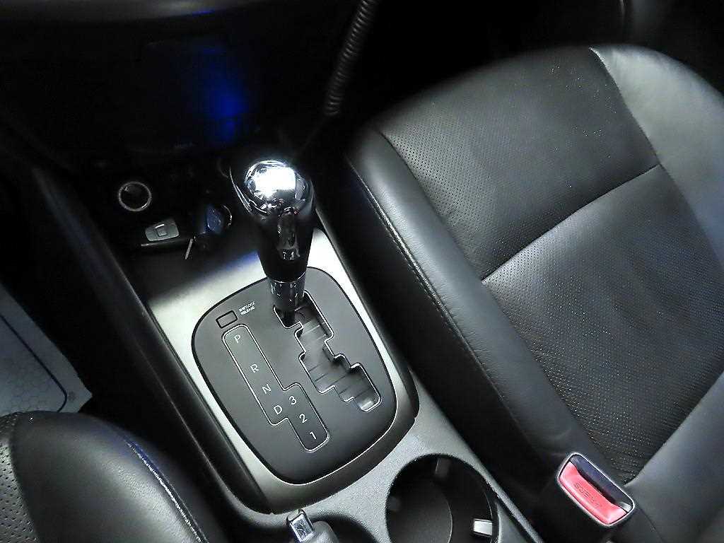 HYUNDAI i30 - Vista 12