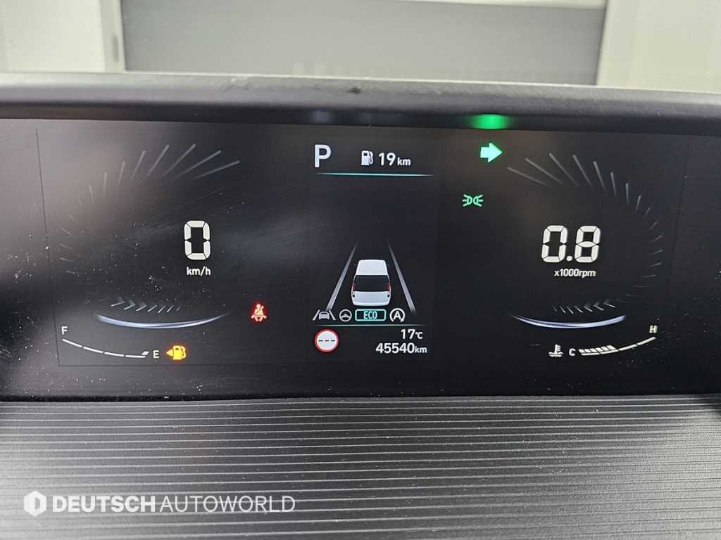 HYUNDAI Staria - Vista 9