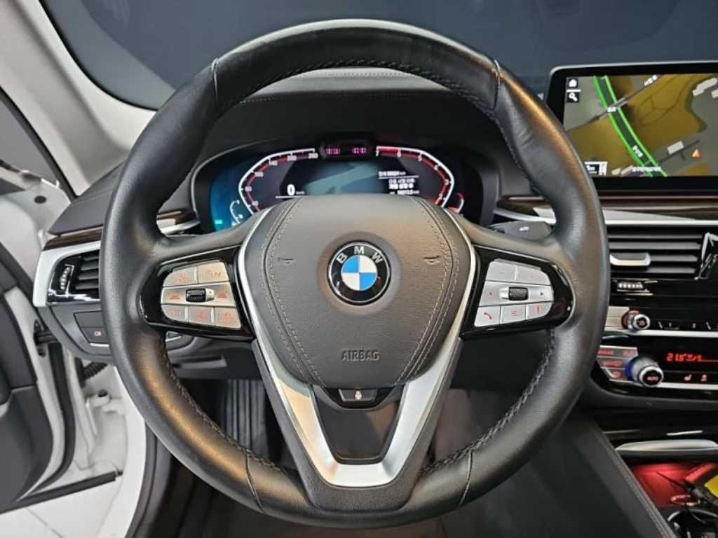 BMW 5 Series - Vista 6