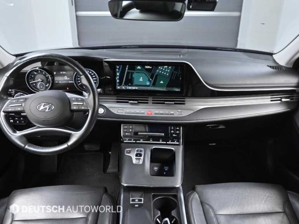 HYUNDAI Grandeur - Vista 10