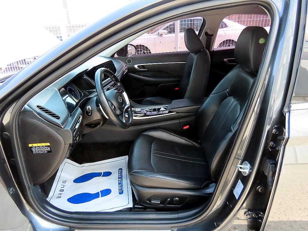 HYUNDAI Sonata - Vista 5