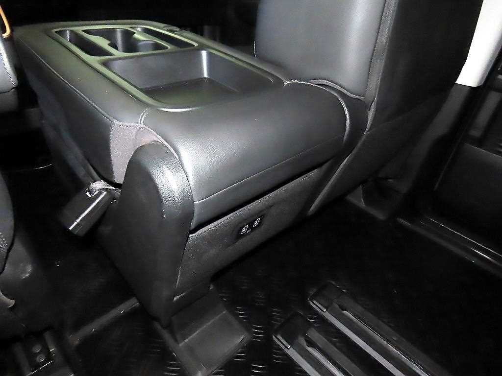 HYUNDAI Staria 2024 Gris - Importación desde Corea - HF Imports Iquique - Foto 16