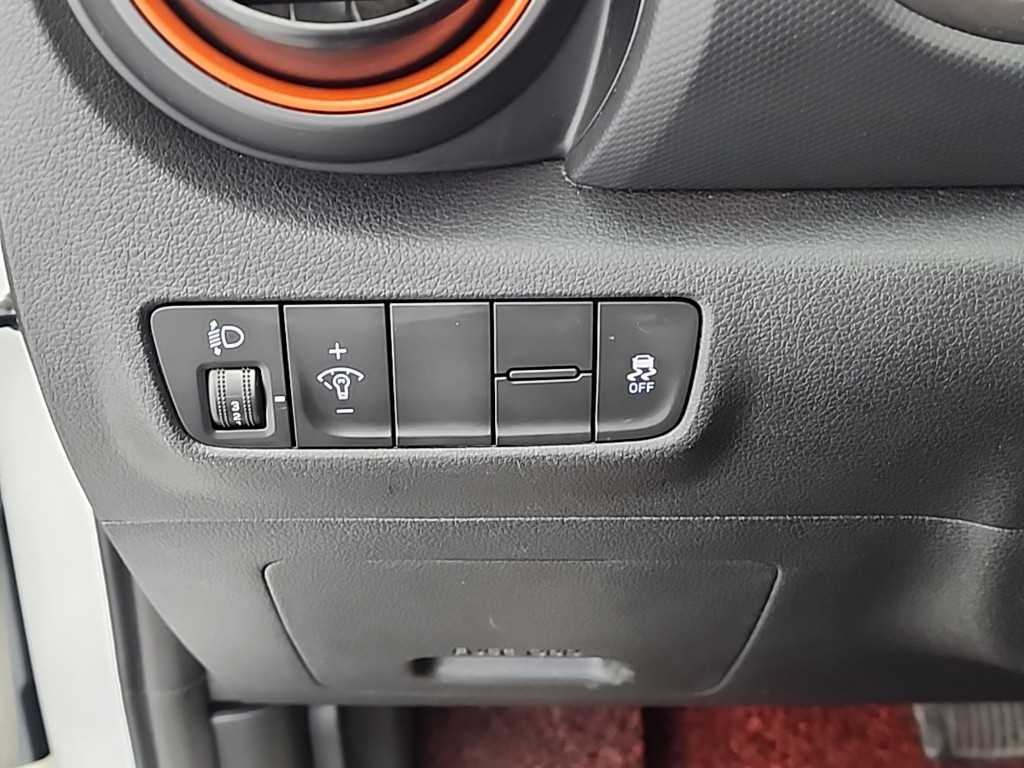 HYUNDAI Kona 2018 Blanco - Importación desde Corea - HF Imports Iquique - Foto 17