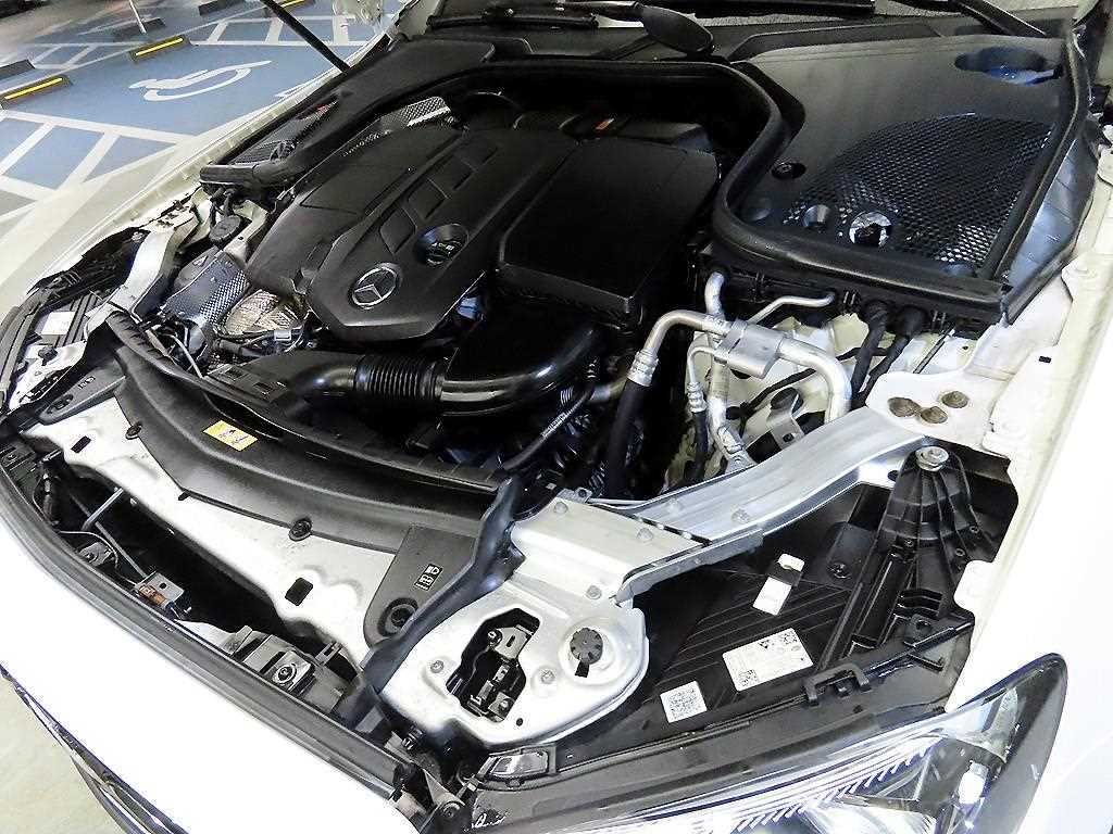 Mercedes Benz E class 2021 Blanco - Importación desde Corea - HF Imports Iquique - Foto 19