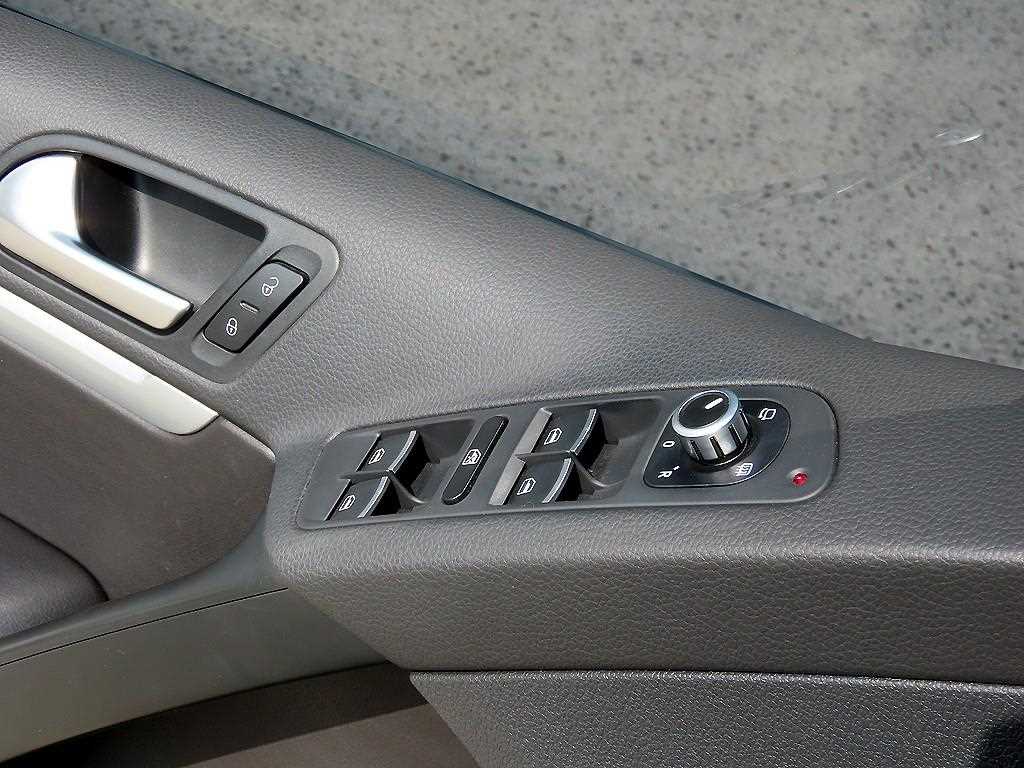 Volkswagen Tiguan - Vista 11