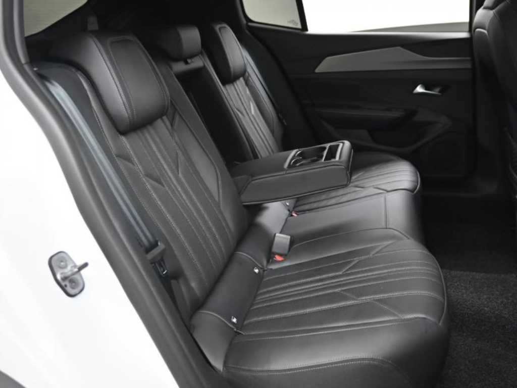 Peugeot 408 - Vista 12