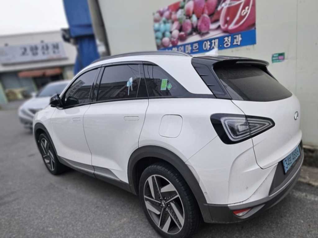 HYUNDAI Nexo - Vista 4