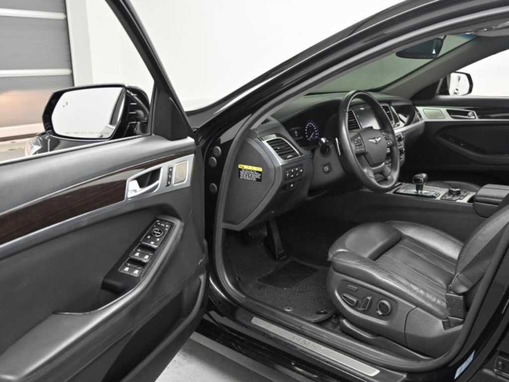 Genesis G80 - Vista 11