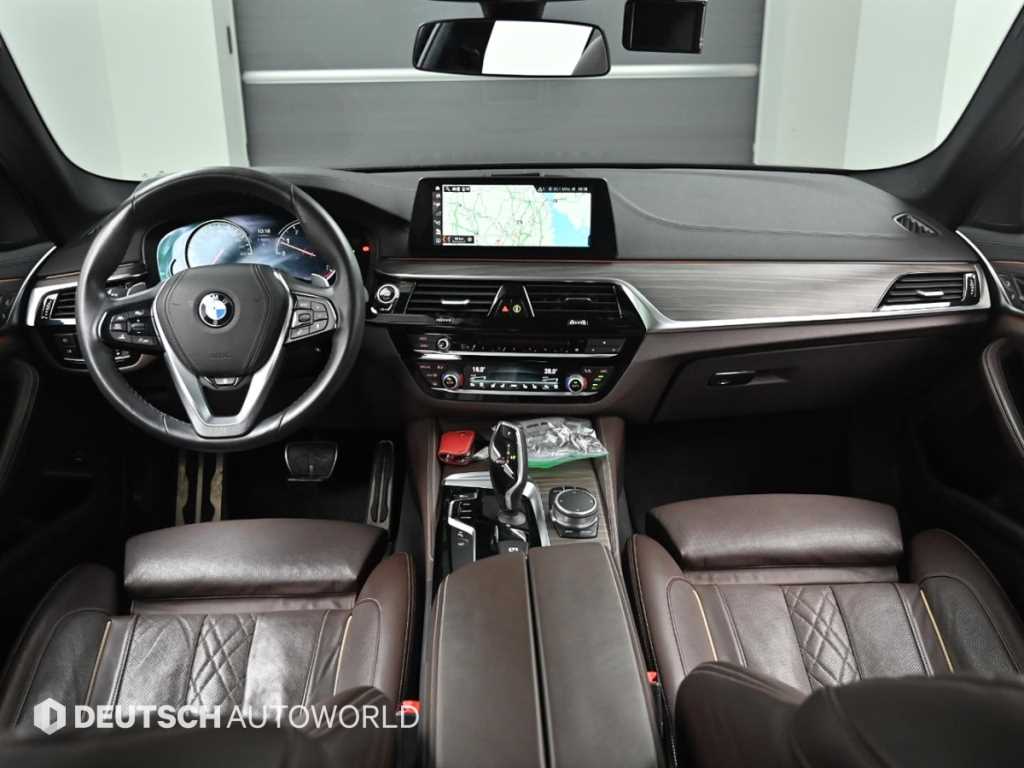 BMW 5 Series - Vista 7