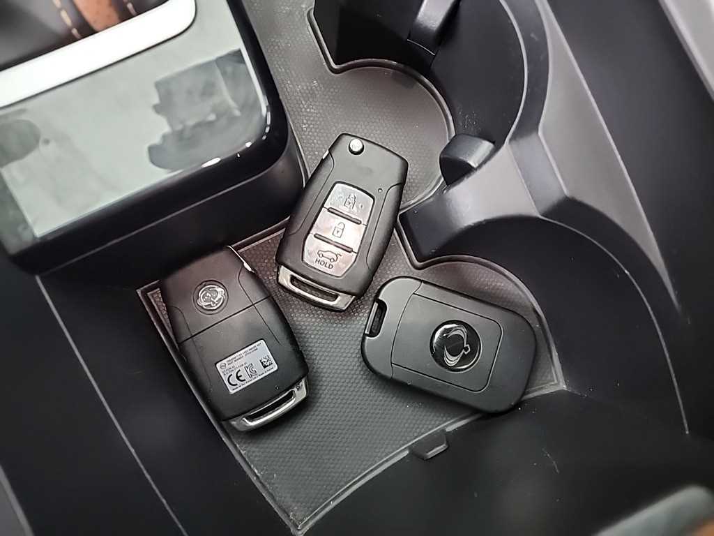 Ssangyong Torres 2024 Blanco - Importación desde Corea - HF Imports Iquique - Foto 19