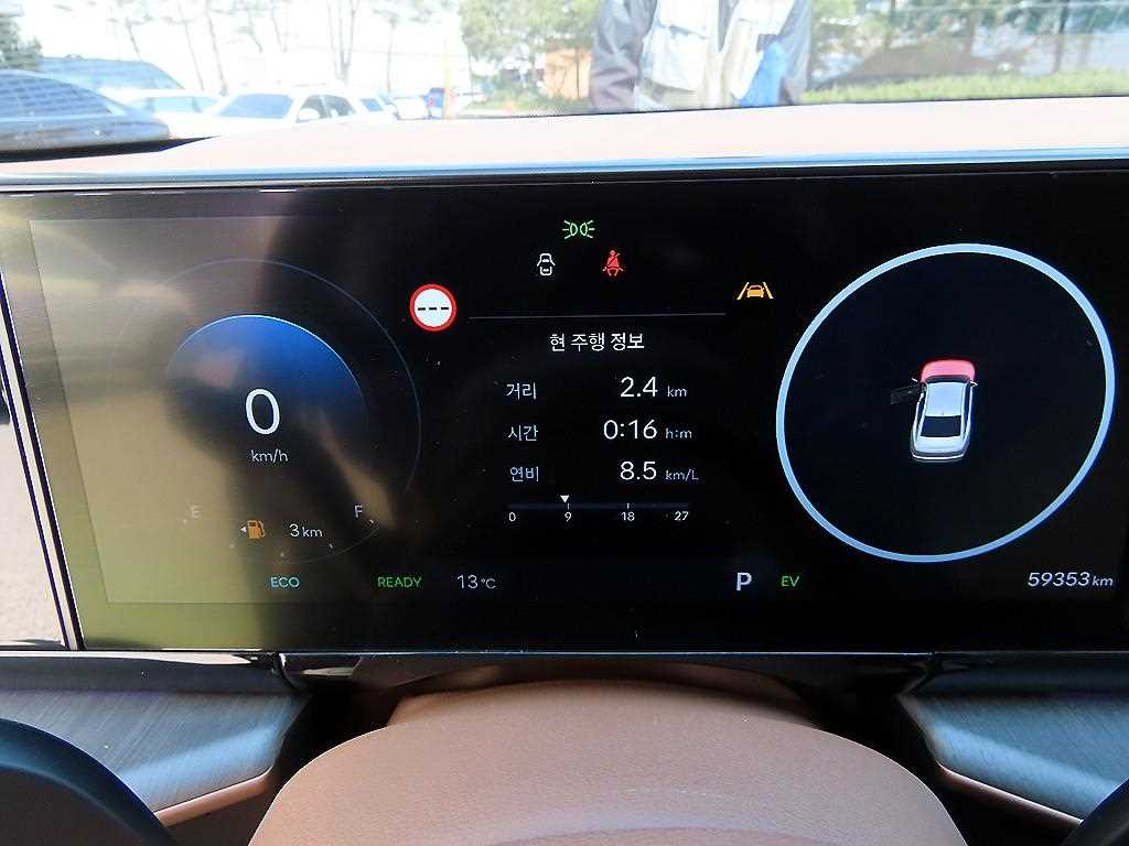 HYUNDAI Grandeur - Vista 9