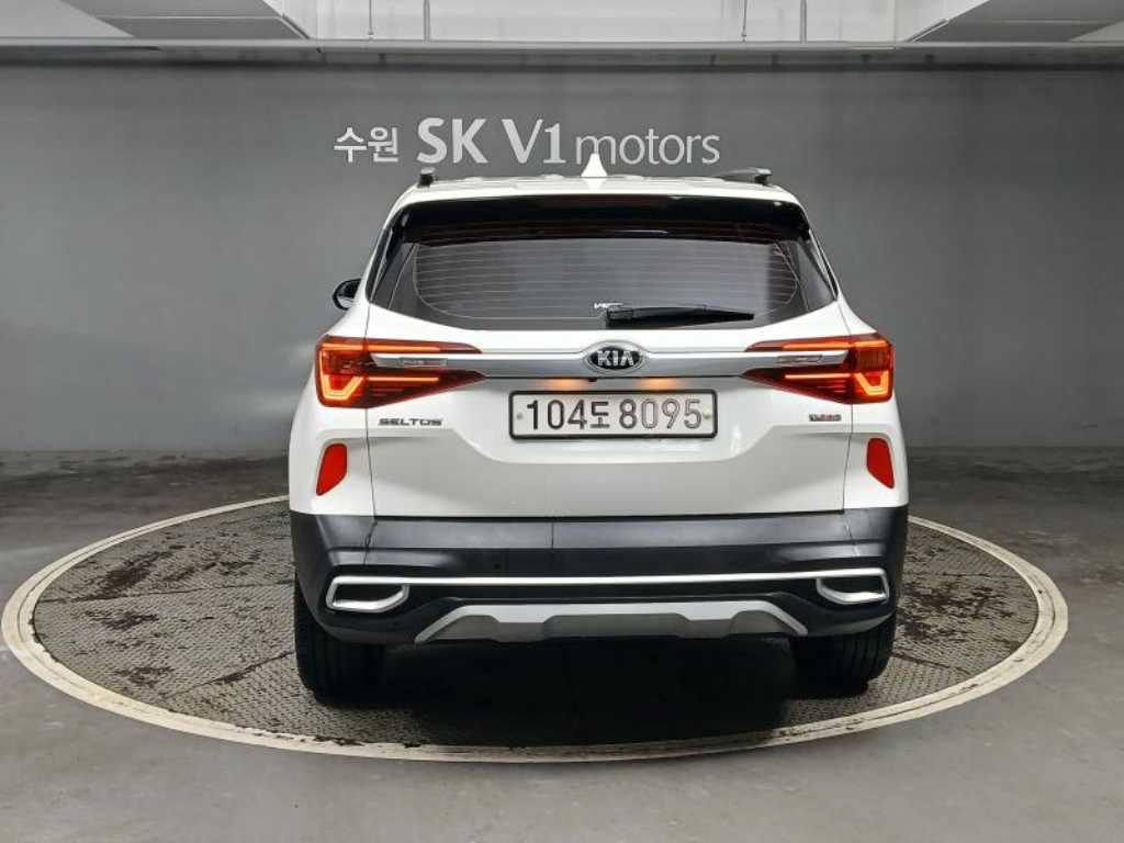KIA Seltos - Vista 5