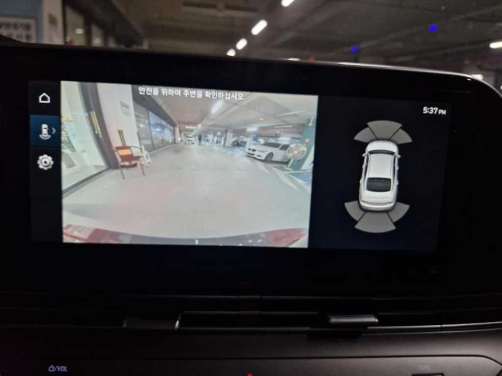 HYUNDAI Grandeur - Vista 12