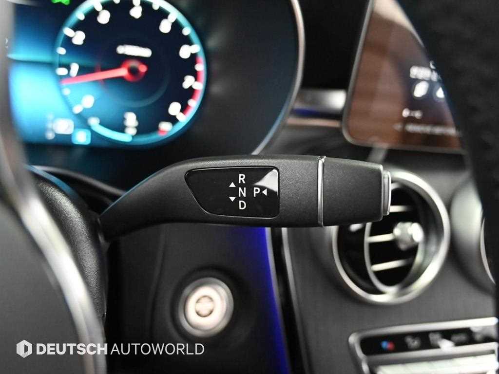 Mercedes Benz GLC Class - Vista 9