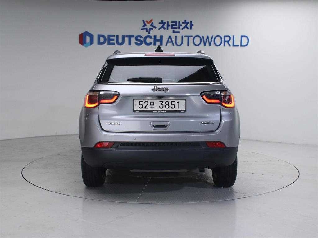 Jeep Compass - Vista 4