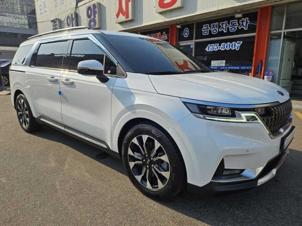 KIA Carnival - Vista 7