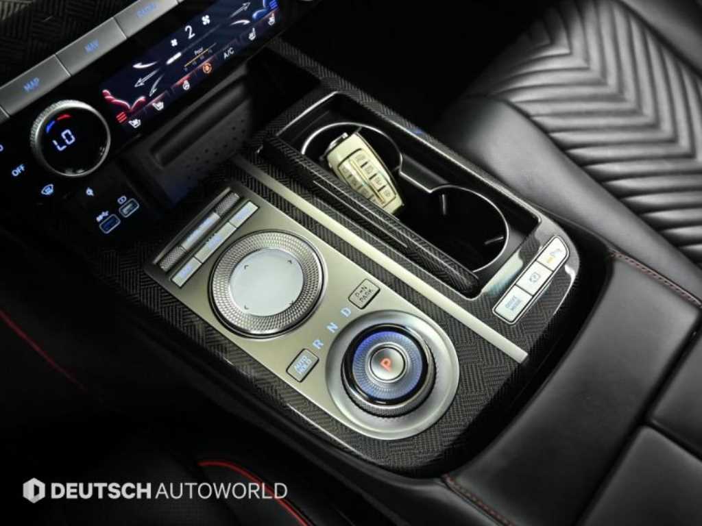 Genesis G80 - Vista 9