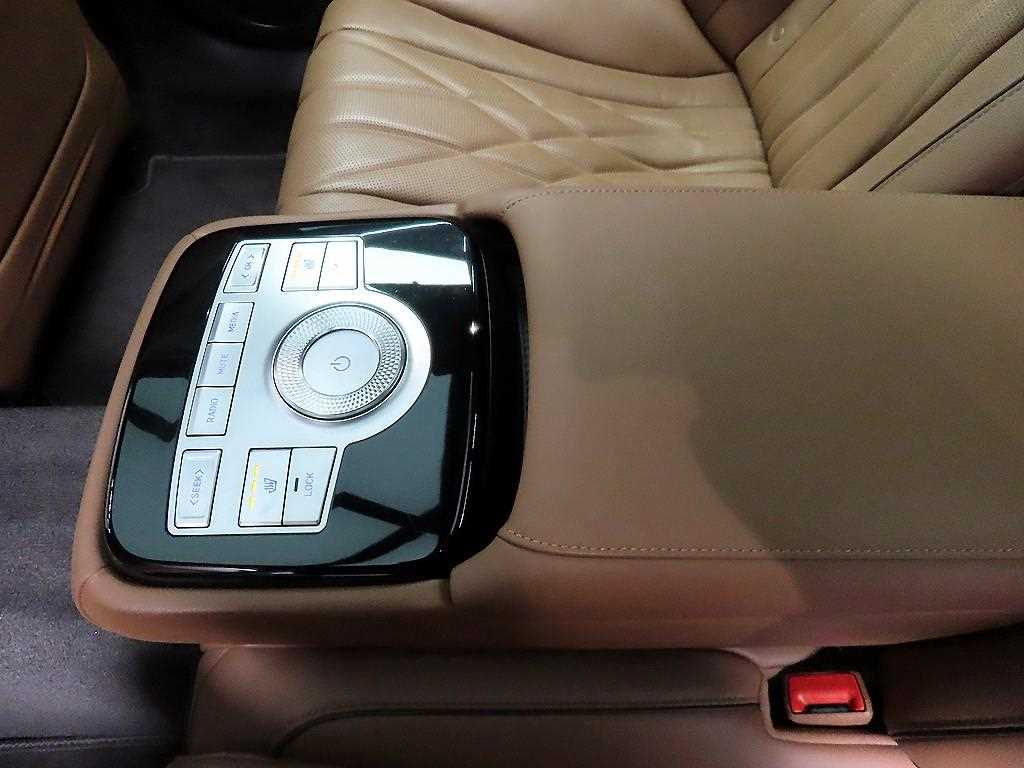 Genesis G80 2021 Gris - Importación desde Corea - HF Imports Iquique - Foto 17