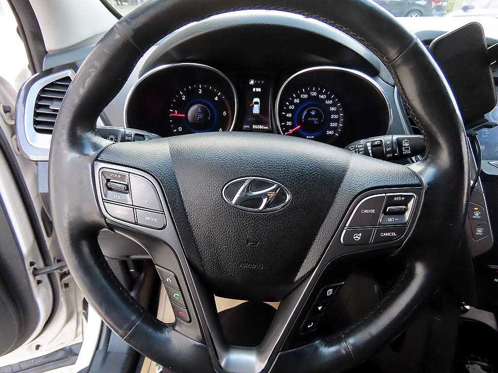HYUNDAI Santa Fe - Vista 8