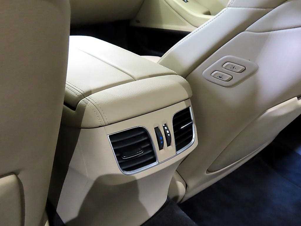 Genesis G80 2019 Negro - Importación desde Corea - HF Imports Iquique - Foto 14