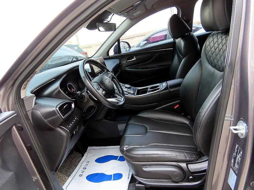 HYUNDAI Santa Fe - Vista 5