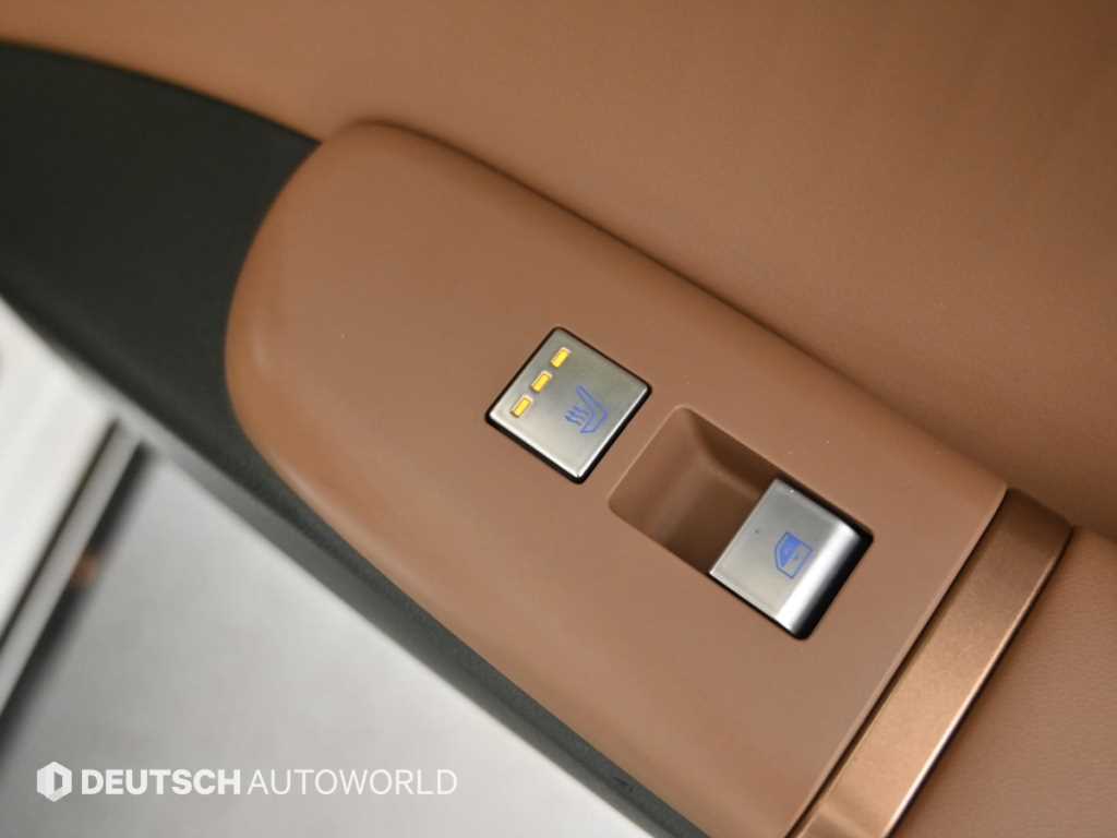 HYUNDAI Grandeur 2023 Blanco - Importación desde Corea - HF Imports Iquique - Foto 16