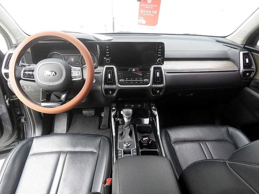 KIA Sorento - Vista 8